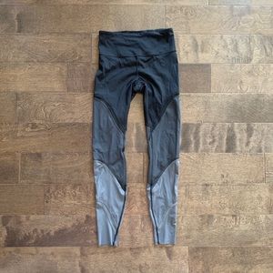 Lululemon colorblock leggings | Size 6